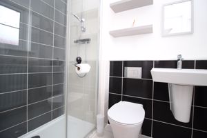 En-Suite- click for photo gallery